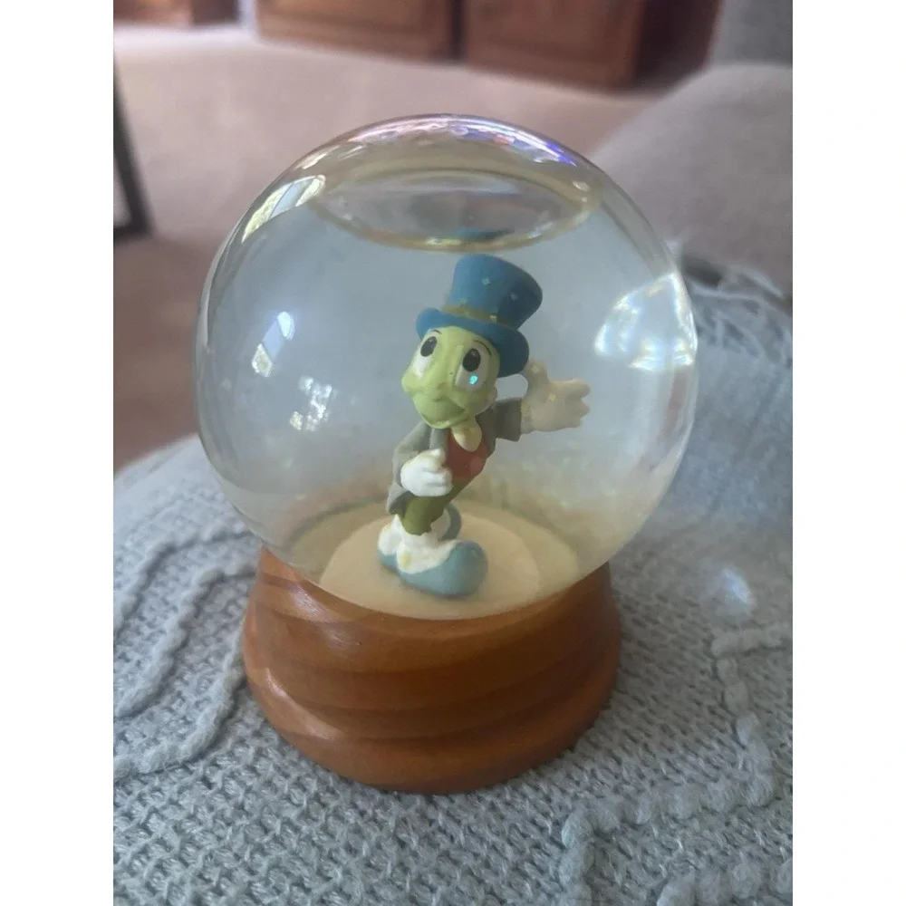 Disney Snow Dome Jiminy Cricket Mini Snow Globe Vintage 4